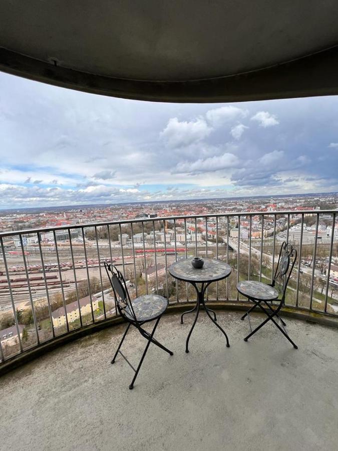 Cityapartment Im 33. Stock Augsburg Zewnętrze zdjęcie