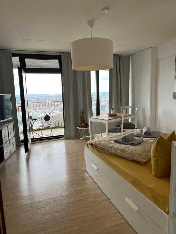 Cityapartment Im 33. Stock Augsburg Zewnętrze zdjęcie